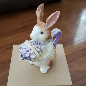 Longaberger bunny tea pot